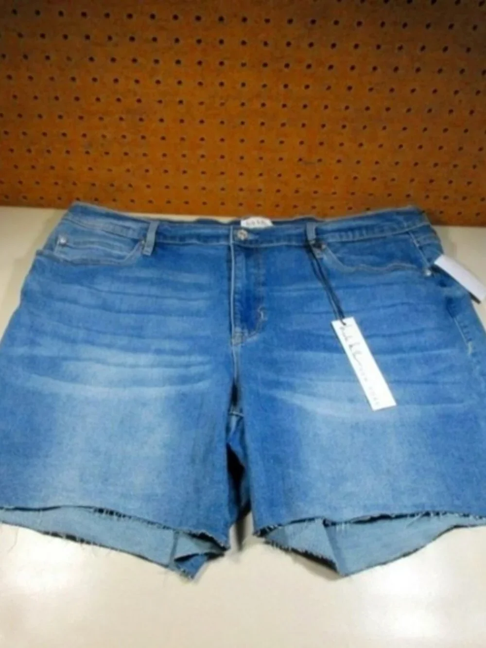 Nicole Miller womens medium Soho high raw hem stretch jean shorts 20 NWT